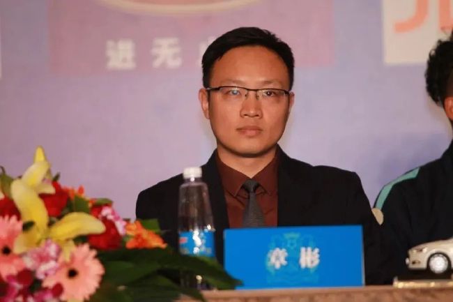只怪相见恨晚